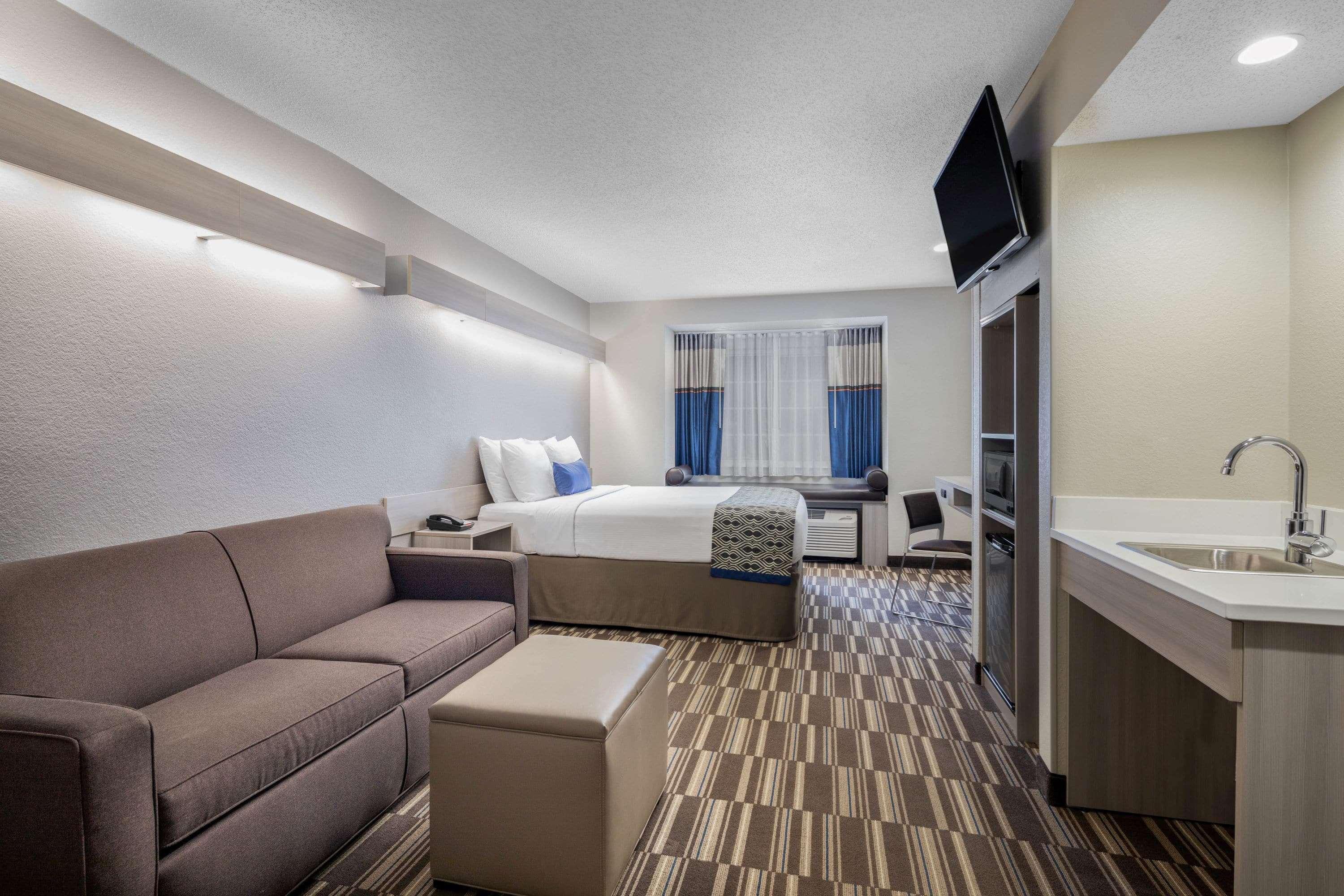 Microtel Inn & Suites By Wyndham Atlanta Buckhead Area Екстериор снимка
