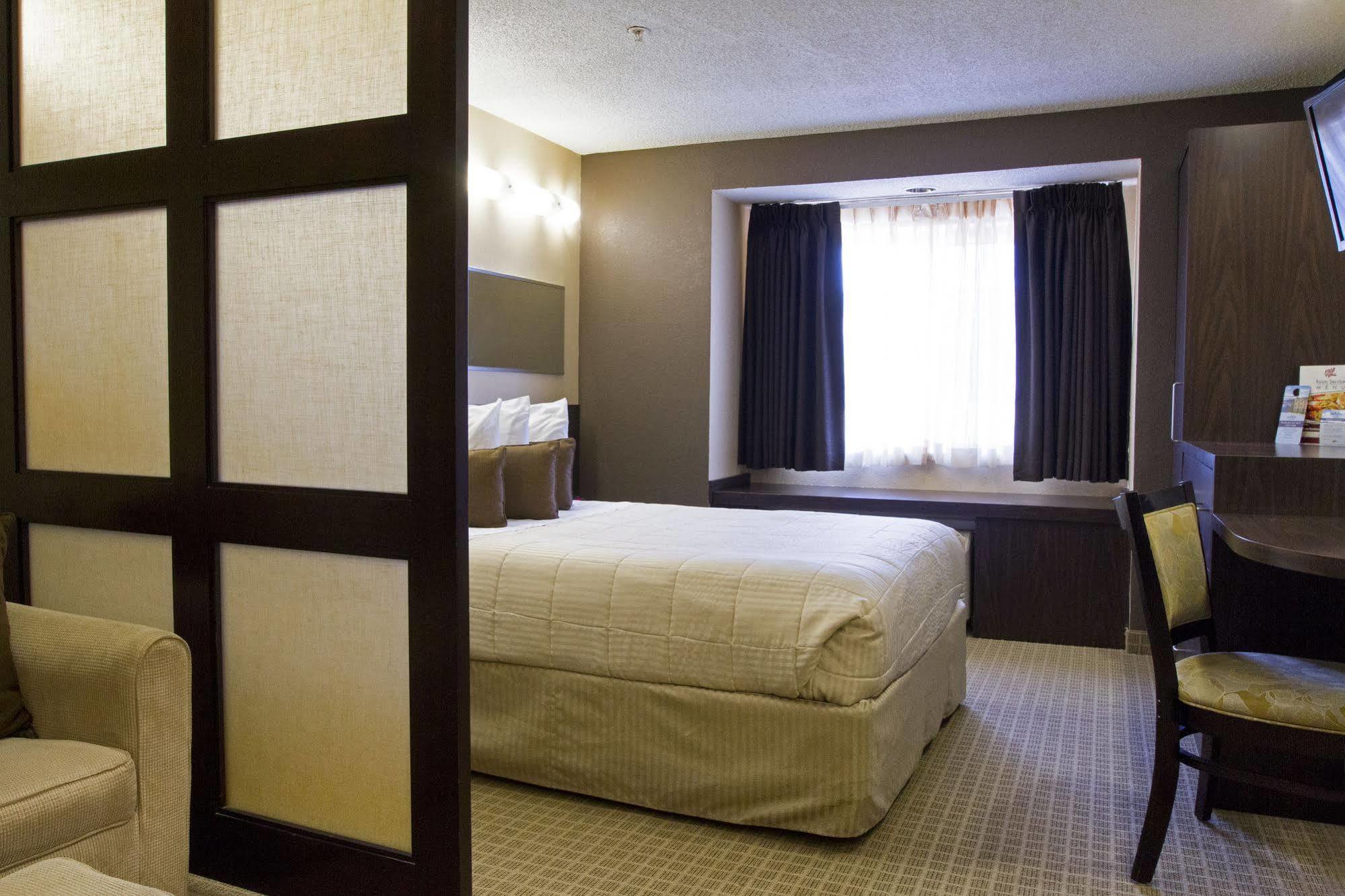 Microtel Inn & Suites By Wyndham Atlanta Buckhead Area Екстериор снимка