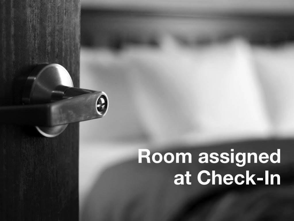 Microtel Inn & Suites By Wyndham Atlanta Buckhead Area Екстериор снимка